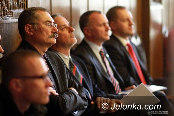REGION: Oburzenie napadem na dyrektora szpitala