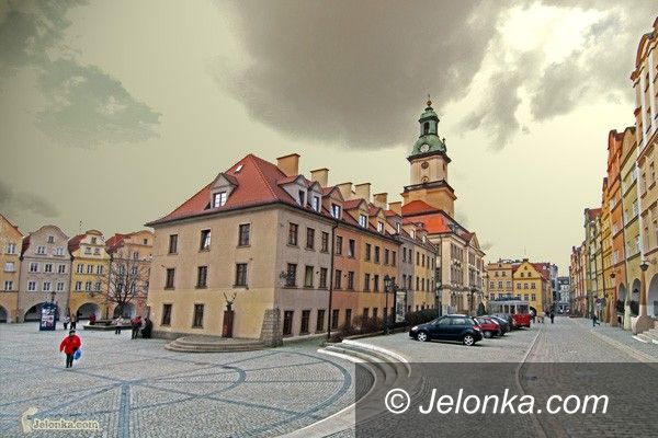 JELENIA GÓRA: Małe trzęsienie ziemi w ratuszu