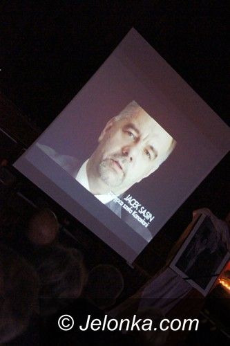 JELENIA GÓRA: Rozpamiętywali „Smoleńsk 2010”. W domu katechetycznym