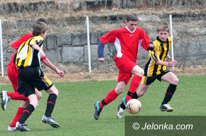 Węgliniec: Zacięty mecz dla KKS–u Jelenia Góra