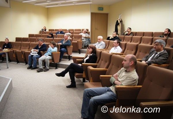 JELENIA GÓRA: O dziejach Szklarskiej Poręby w Książnicy Karkonoskiej
