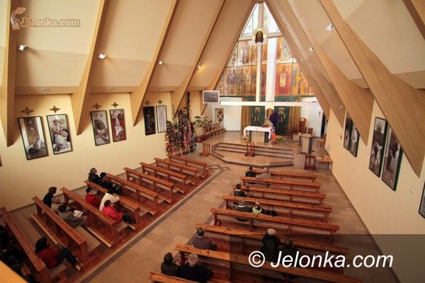 JELENIA GÓRA: Męka Pańska z motylkiem. U św. Judy Tadeusza