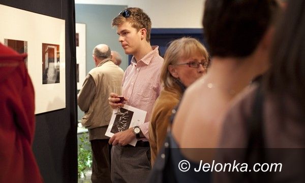 JELENIA GÓRA: Metafizyka zaklęta w fotografii