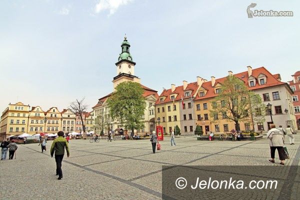JELENIA GÓRA: Długi weekend nie dla wszystkich długi