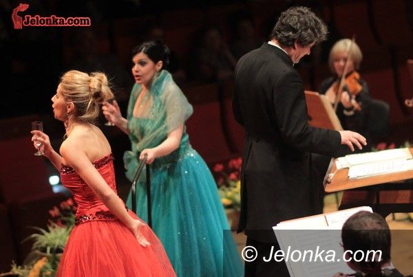 JELENIA GÓRA: Wiedeńska gala: wino, kobiety i śpiew w Filharmonii Dolnośląskiej