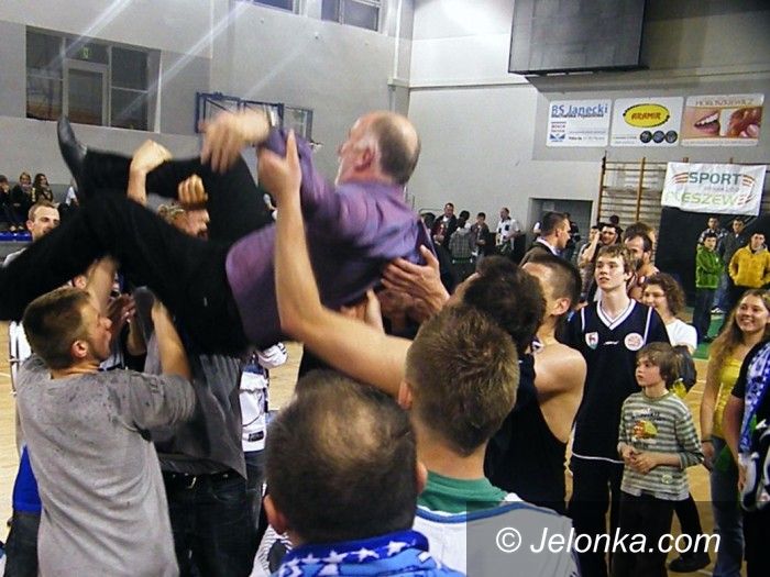 I-liga koszykarzy: Sudety w wielkim stylu wracają do I–ligi! – na gorąco mówi Ireneusz Taraszkiewicz [FOTO, VIDEO z Pleszewa]