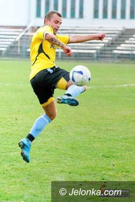 IV-liga piłkarska: Niezwykle cenne wyjazdowe zwycięstwo Karkonoszy