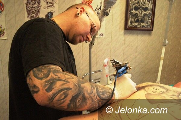 JELENIA GÓRA: Ciało jak malowane!