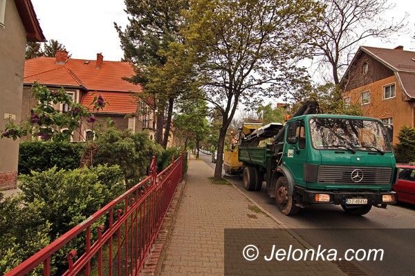 JELENIA GÓRA: Nowa zamiatarka i czystsze ulice