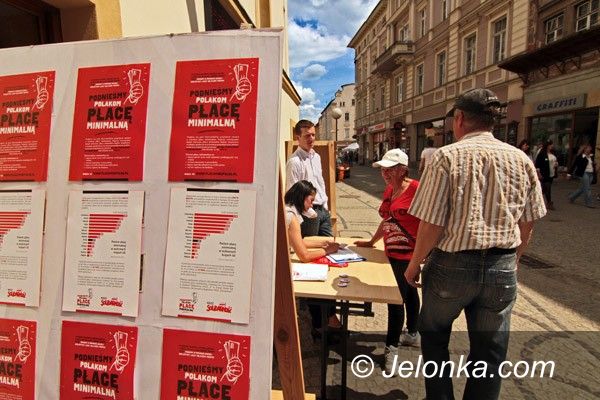 JELENIA GÓRA: „Solidarność” żąda wyższej płacy minimalnej