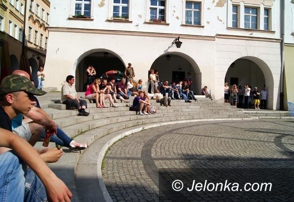 JELENIA GÓRA: Kolory życia w Rynku