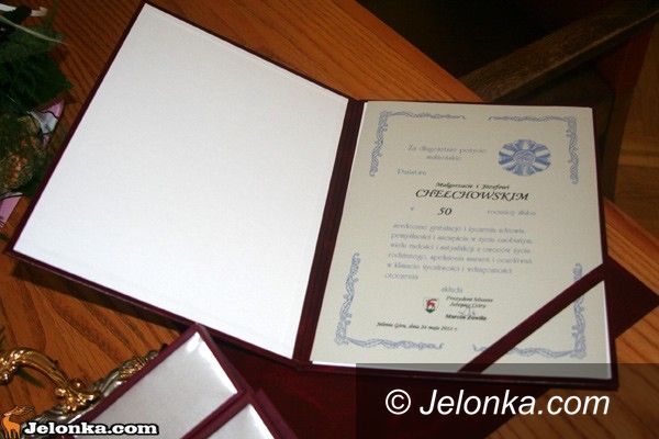 JELENIA GÓRA: Złote gody dziesięciu par. Małżeństwa na medal