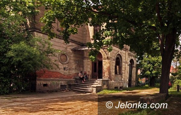 JELENIA GÓRA: Rewitalizują miasto „społecznie”