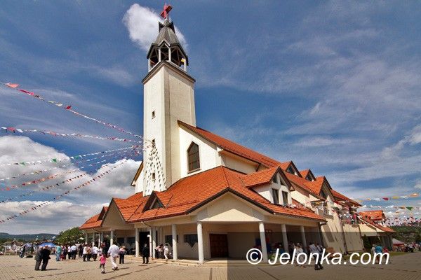 JELENIA GÓRA: Słoneczne Święto Matki z „Czerwonym Tulipanem”