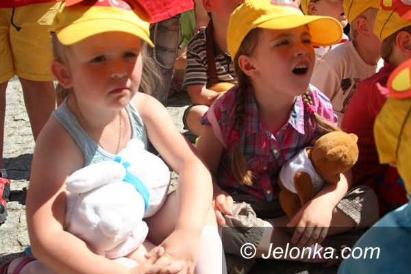 JELENIA GÓRA: Parada misiów przyciągnęła tłumy