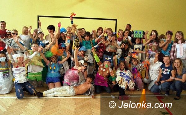 JELENIA GÓRA: Z przyrodą za pan brat. Moda ekologiczna w cieplickiej „szóstce”
