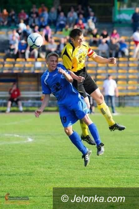 IV-liga piłkarska: IV–liga: Coraz bliżej rozstrzygnięć