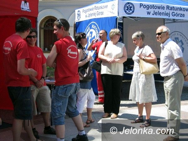 JELENIA GÓRA: Chwile cenne dla ludzkiego życia