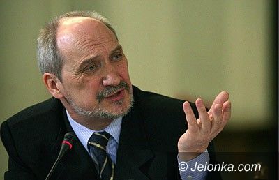 Jelenia Góra: Antonii Macierewicz odwiedzi Jelenią Górę. Już w poniedziałek