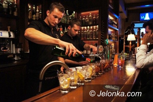 JELENIA  GÓRA: Święto w Metaforze. Podczas uroczystości zamkniętej