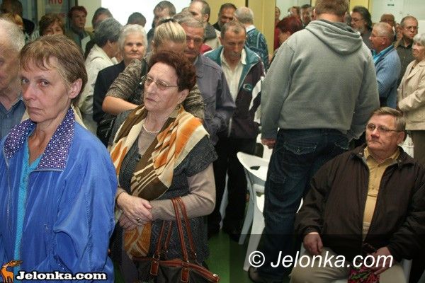 JELENIA GÓRA: Mega kolejka po zdrowie