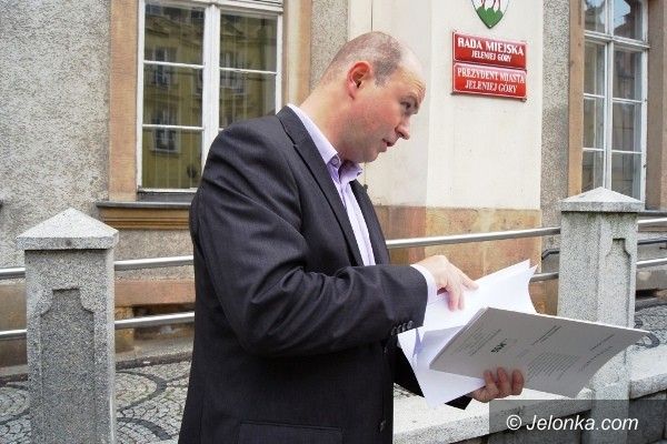 JELENIA GÓRA: Co z centrum pobytowym na EURO 2012? Radny Sajnog ma głos