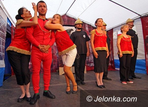 JELENIA GÓRA: Barwnie i z humorem o faktach i legendach z dziejów miasta