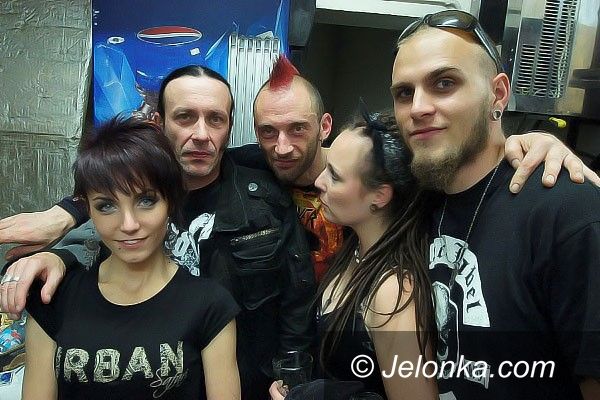 Szklarska Poręba: Wielkie show „kwasożłopów”. Po koncercie w Jazgocie