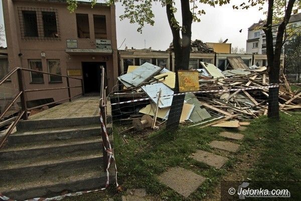 JELENIA GÓRA: Kolejny sklep na niewielkim osiedlu