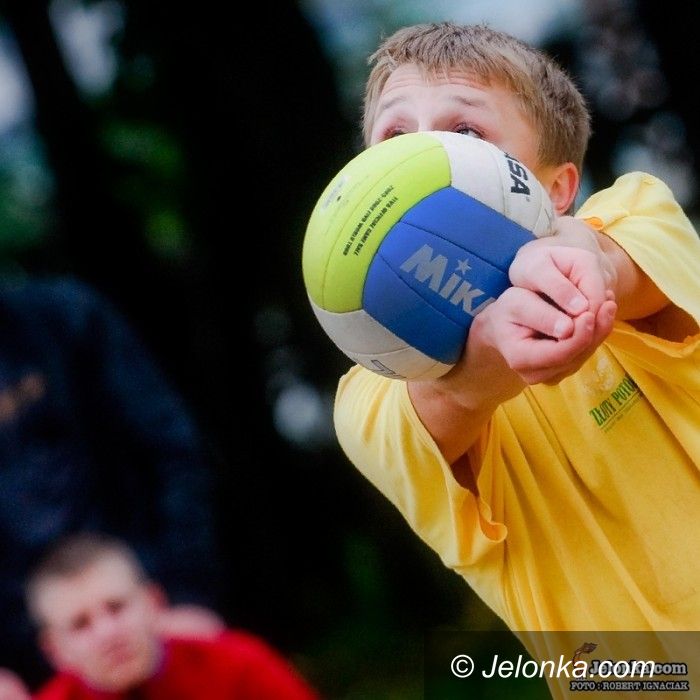 Jelenia Góra: Walczyli o zwycięstwo na piachu