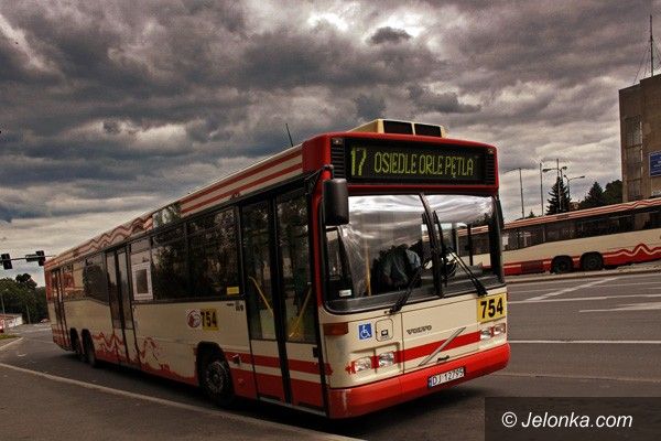JELENIA GÓRA: Rozkładowa rewolucja. Autobusy przestaną wozić powietrze?