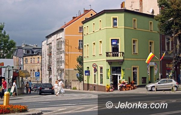 JELENIA GÓRA: Coraz ładniej na ulicy Chrobrego