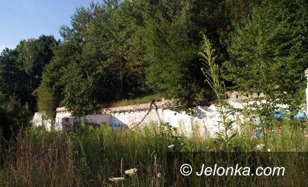 JELENIA GÓRA: Co z Rakownicą. A może plac zabaw?