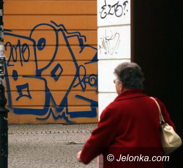 JELENIA GÓRA: Plaga wandali: niszczą, co się da