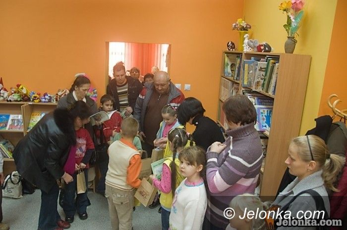 JELENIA GÓRA: Nowy wizerunek cieplickiej biblioteki