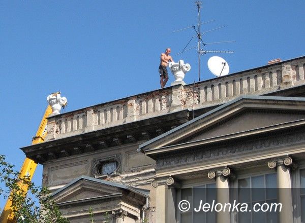 JELENIA GÓRA: Wraca piękno na Wojska Polskiego. Fragmentarycznie