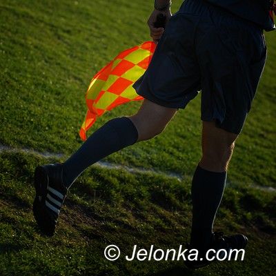 JELENIA GÓRA: Wymęczone zwycięstwo biało–niebieskich