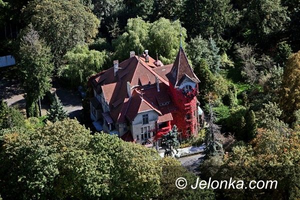 JELENIA GÓRA: Wy nam zameczek, my wam – akademik