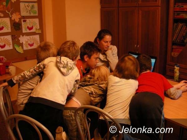 JELENIA GÓRA: O Internecie w Fundacji S.O.S. Codzienność