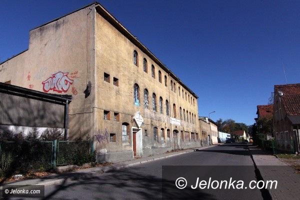 JELENIA GÓRA: O przyszłości byłych pracowników Aniluxu i Kartonaży