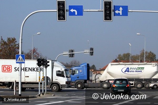 JELENIA GÓRA: W oczekiwaniu na „inteligentne” światła