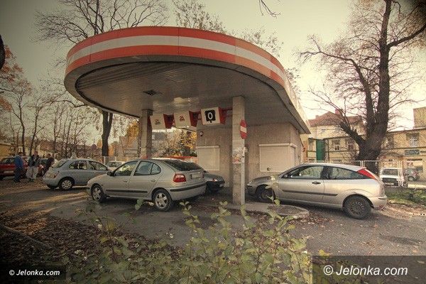 JELENIA GÓRA: Informacja turystyczna w dawnej stacji benzynowej?
