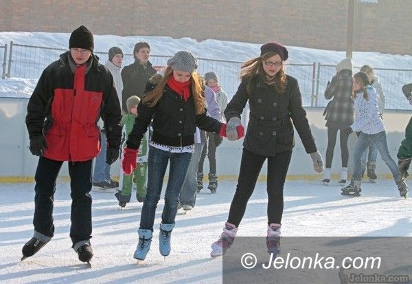 JELENIA GÓRA: Na łyżwy jeszcze w listopadzie?