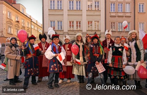 JELENIA GÓRA: Niepodległość jest jak powietrze. Czy Jelenia Góra kocha Polskę?