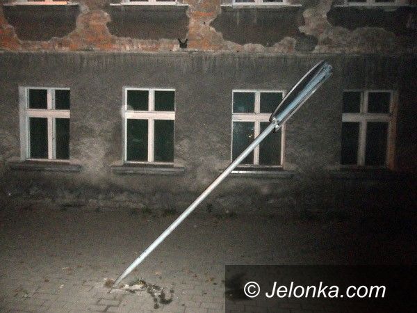 JELENIA GÓRA: Wandalizm w Zdroju. Miłośnicy Cieplic protestują