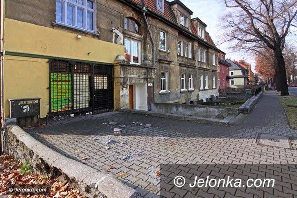 JELENIA GÓRA: Coraz mniej niewielkich sklepów