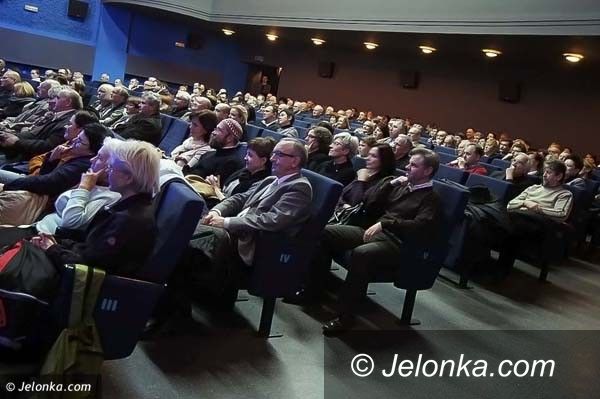 JELENIA  GÓRA: 80 milionów uroczyście. Wczoraj w kinie LOT