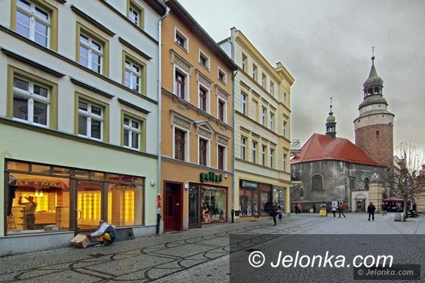 JELENIA GÓRA: Farmaceutyczny biznes się kręci