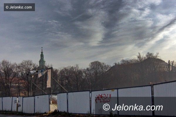 JELENIA GÓRA: Kryzys lokalnie. Bez katastroficznych wizji