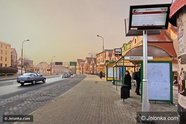 JELENIA GÓRA: Punktualność autobusów (nie)monitorowana